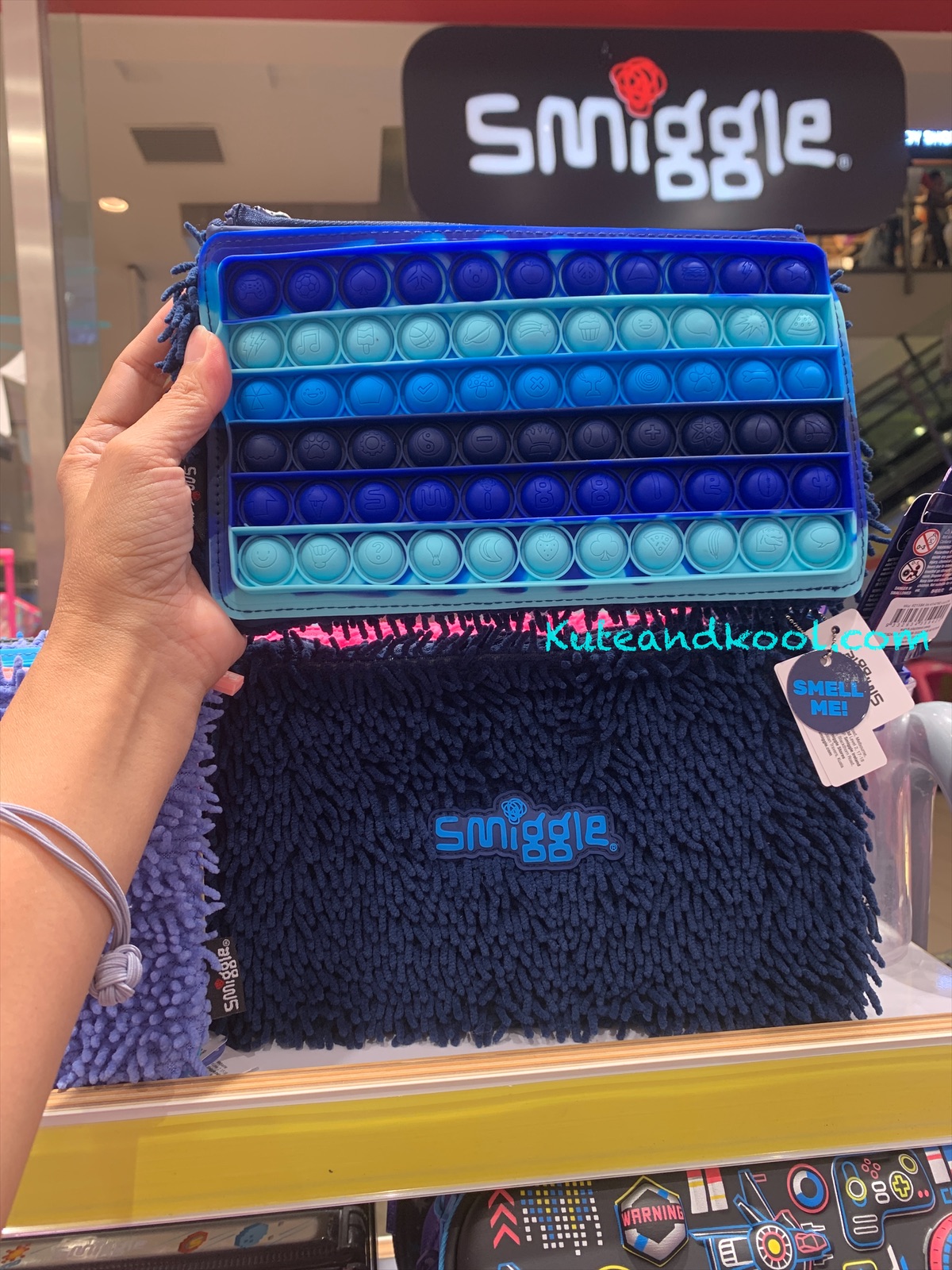 กระเป๋าดินสอ ป๊อปอิท Smiggle Popit Pencil น้ำเงิน