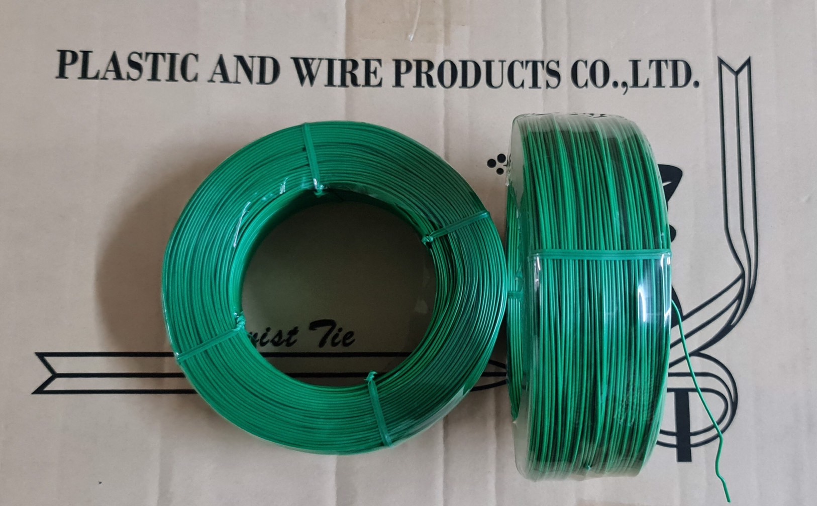 ลวดมัดต้นไม้ ลวดผูกต้นไม้ ลวดขึงสแลน ลวดเพาะชำ ลวดผูกป้าย ลวดบอนไซ ลวดคล้องป้าย ลวดมัดงานเกษตร ลวดลวดมัดสแลน หุ้มแบบกลม-บจก.พลาสติกแอนด์ไวร์โปรดัก WT26-0002