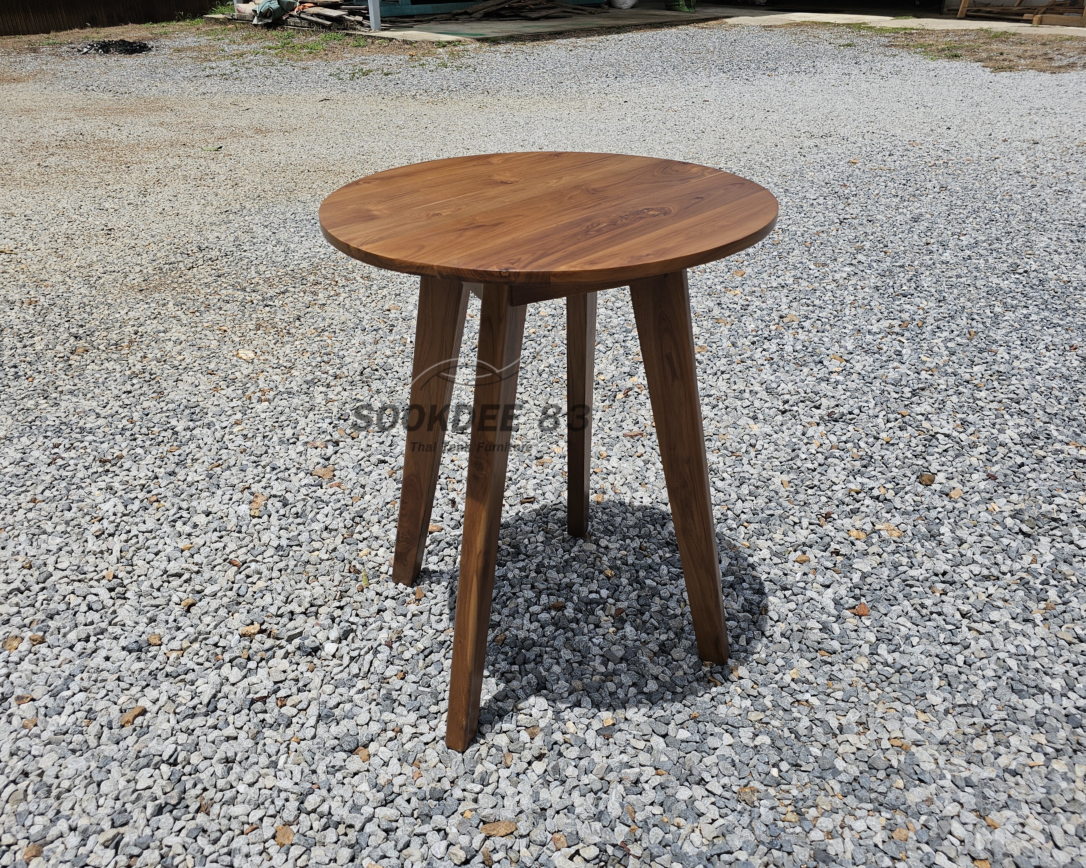 โต๊ะกาแฟกลมขาทแยง