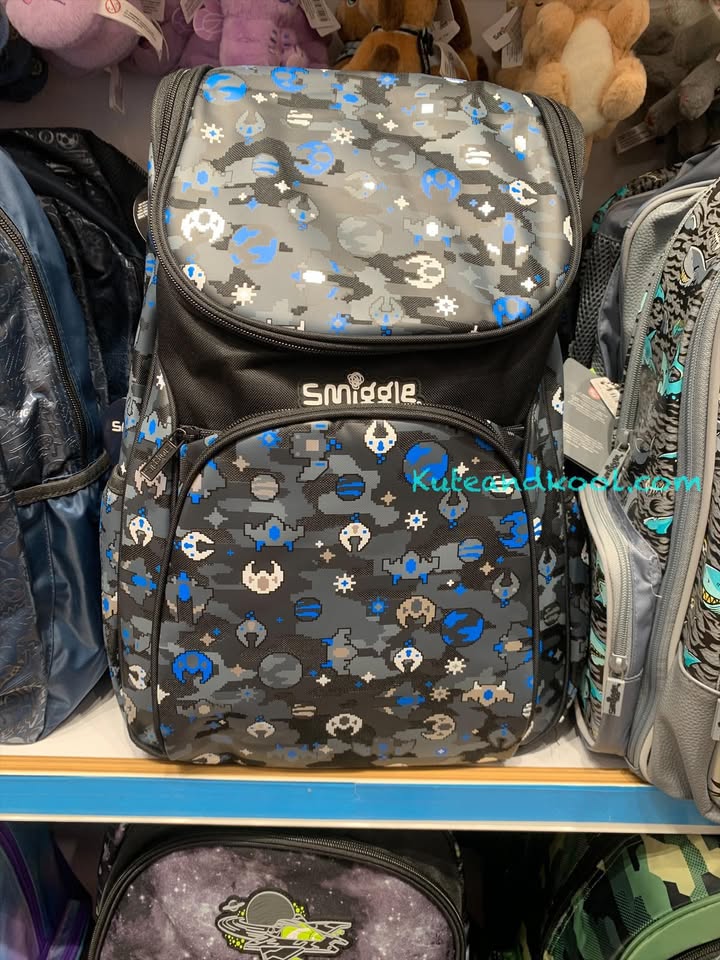 Smiggle-เป้-Reflective Access Backpack-- เกมส์