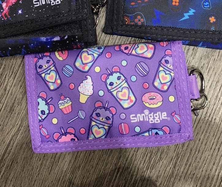 กระเป๋าตัง smiggle wallet with lanyard - - ม่วง