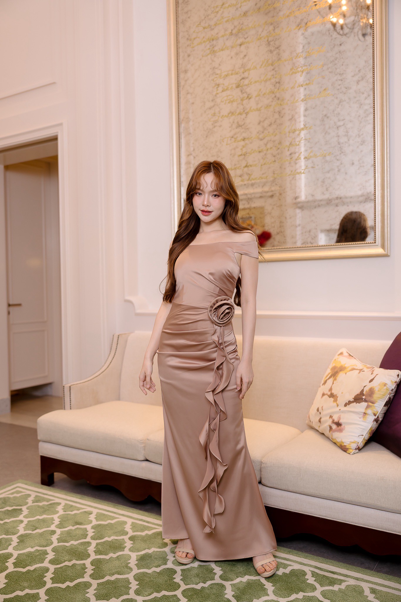 ร้านเช่า “ชุดเพื่อนเจ้าสาว ” งานแต่งงานธีมสีนู้ด สีโอวัลติน 