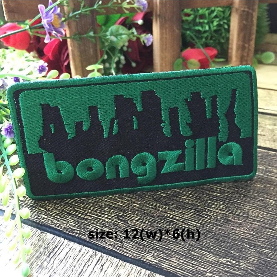 Bongzilla ตัวรีดติดเสื้อ อาร์มรีด อาร์มปัก ตกแต่งเสื้อผ้า หมวก กระเป๋า แจ๊คเก็ตยีนส์ Quote Embroidered Iron on Patch