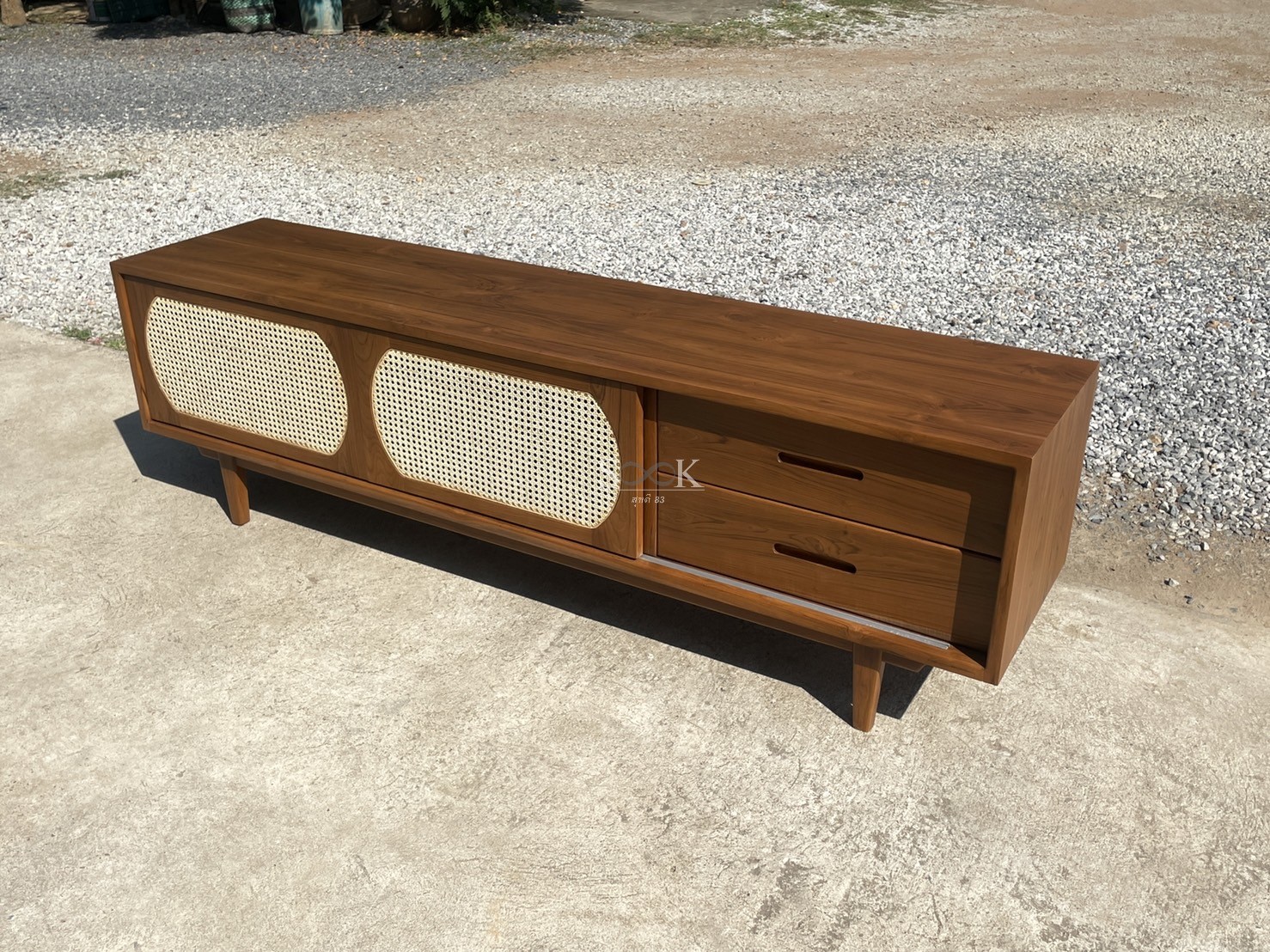 ไซด์บอร์ดบานหวายสไลด์