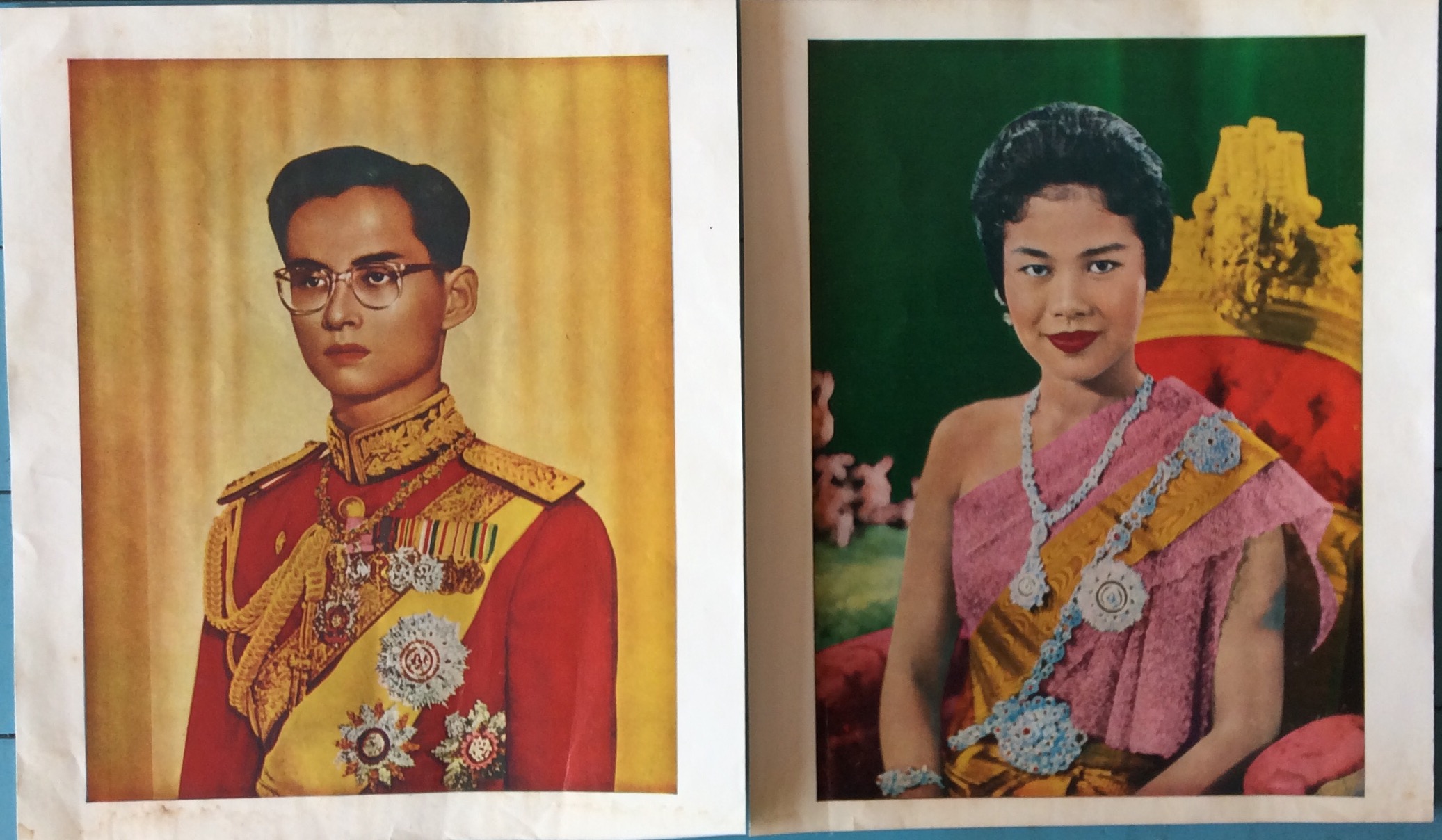 ภาพพิมพ์เก่าในหลวงรัชการที่ 9 กับพระราชินี
