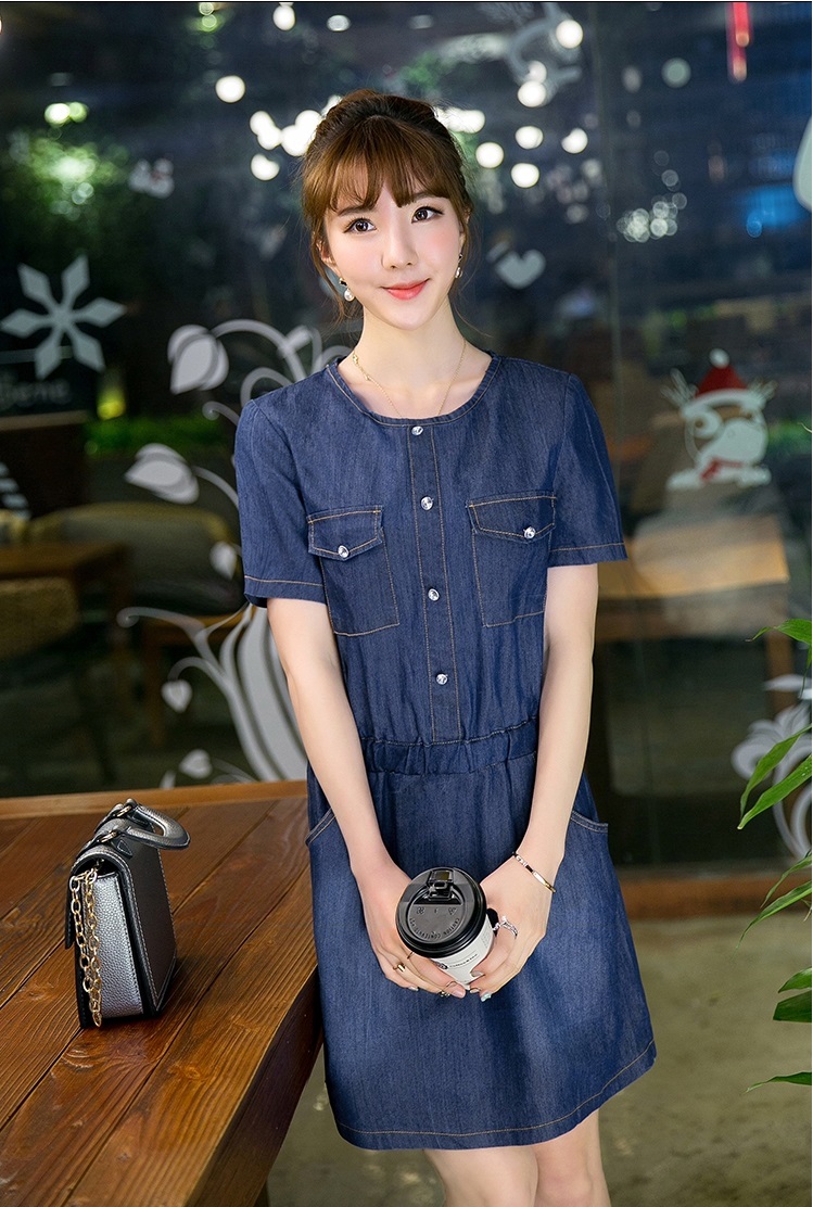 ชุดเดรสยีนส์สีน้ำเงินเข้ม แขนสั้น ส่งฟรี ems