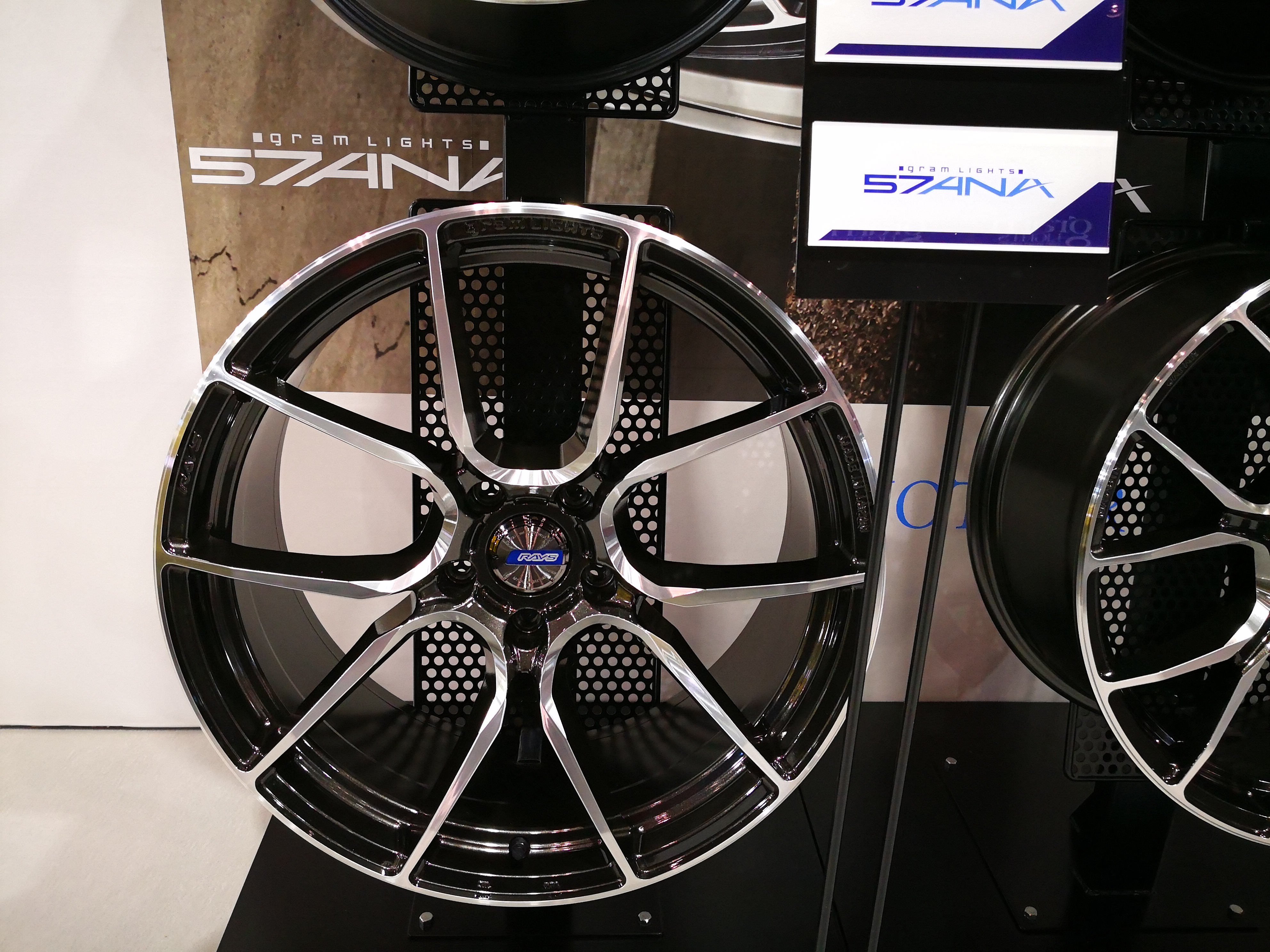 เก็บตกภาพบรรยากาศ งาน Tokyo Auto Salon2018