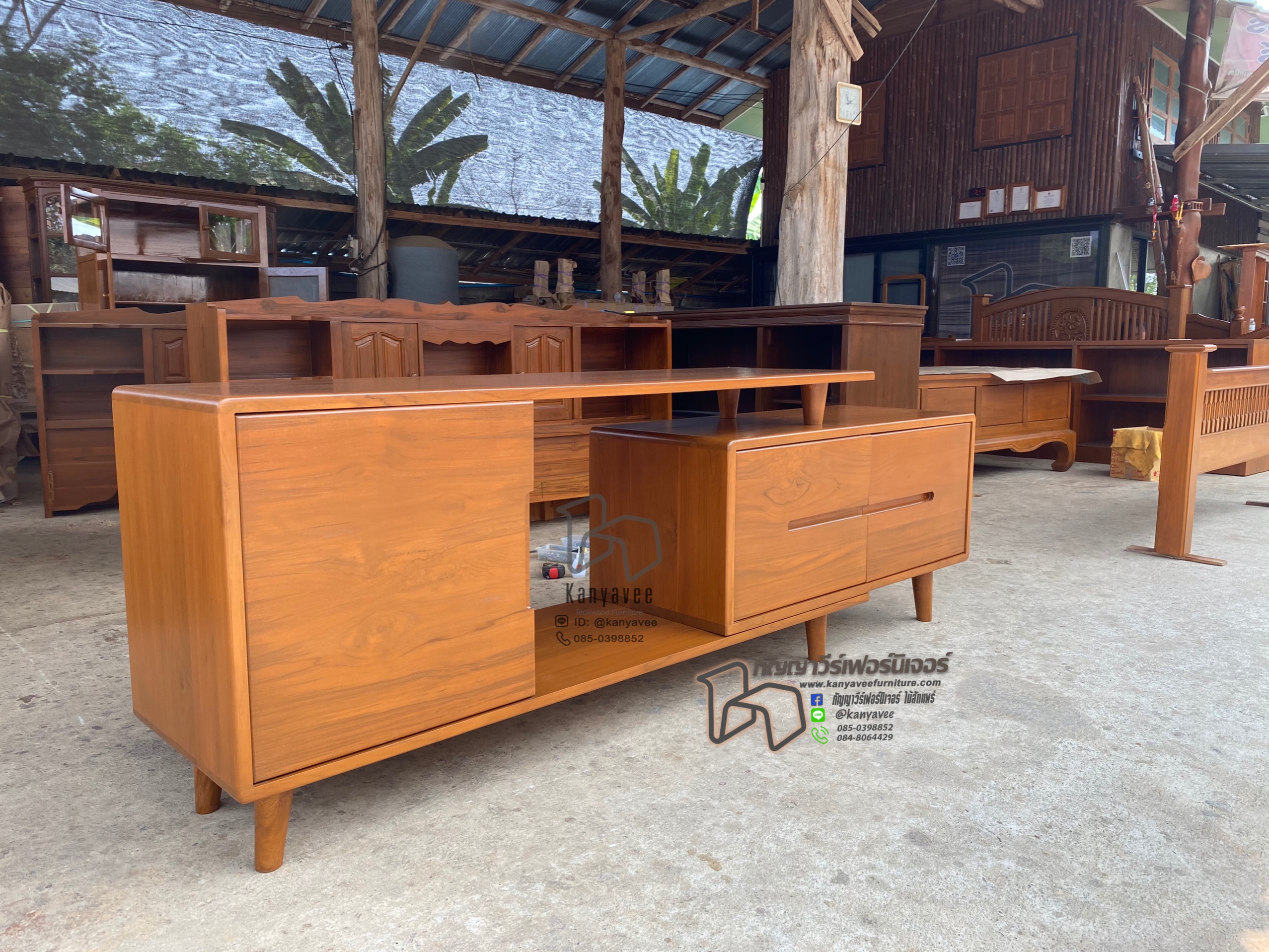 ตู้ทีวีโมเดิร์นไม้สัก