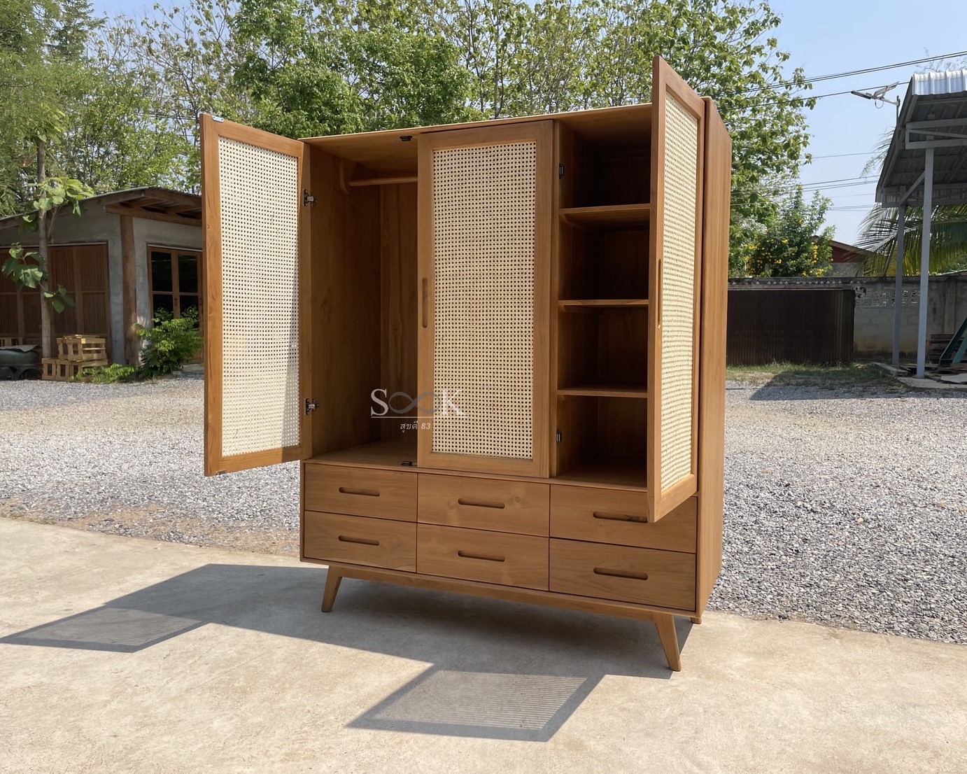 ตู้เสื้อผ้ามินิมอลบานหวาย