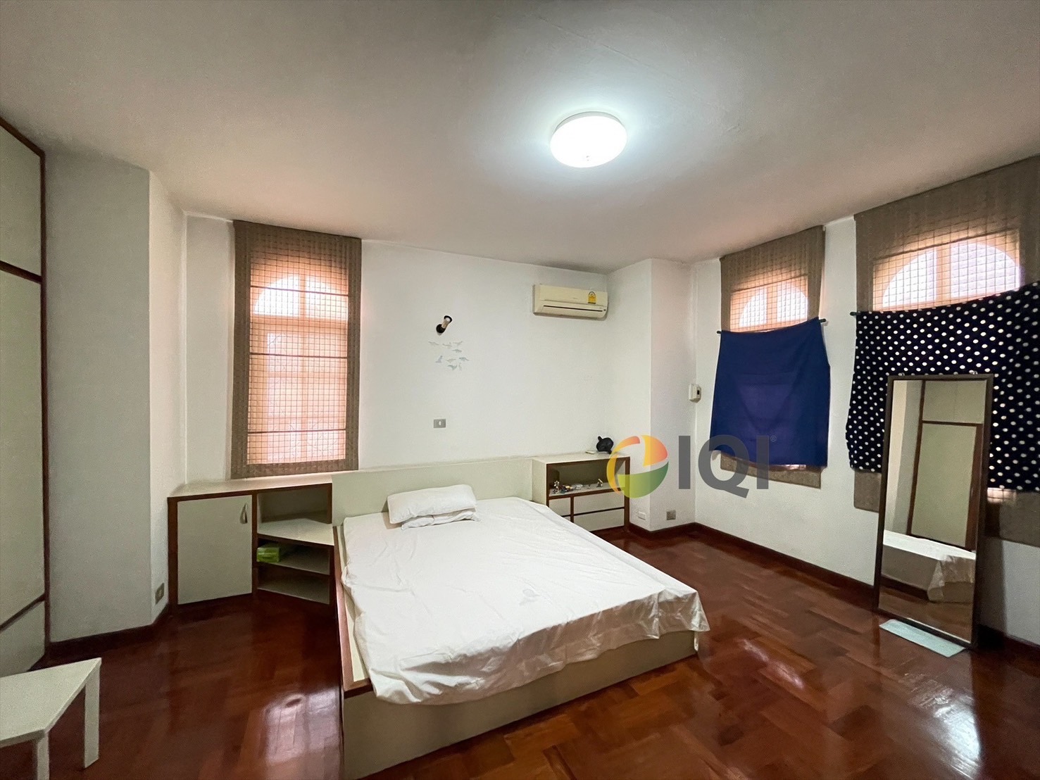 ขายที่ดิน พร้อมสิ่งปลูกสร้าง อาคารสำนักงานและบ้านพัก ติดถนนเสนานิคม 1 #LB52 – 000792