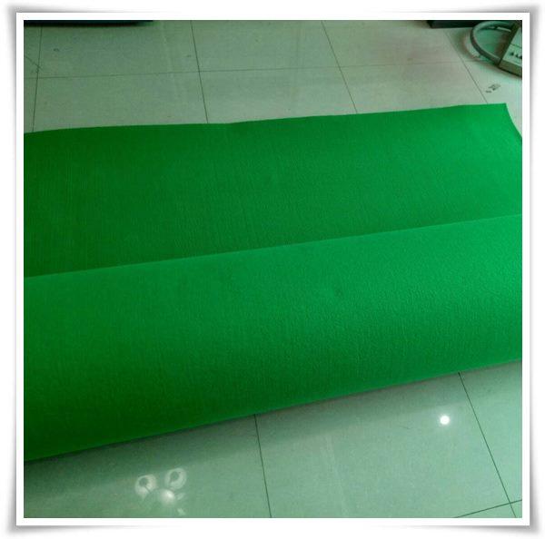 พรมอัด สีเขียว ราคาถูก หนา 3-3.5 มิล กว้าง 2m.