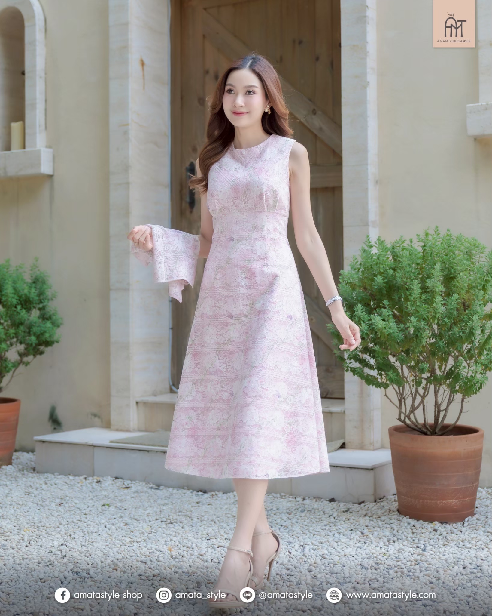 AMATA เดรส TWINNING สีชมพู และ ครีม
