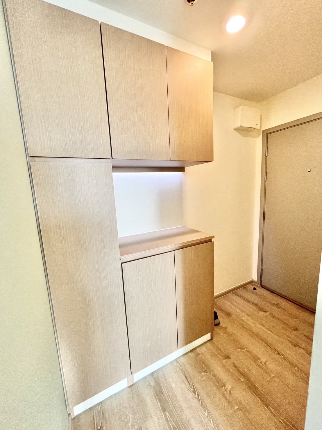 ขายคอนโด Chewathai Phetkasem 27 (ชีวาทัย เพชรเกษม 27) ใกล้รถไฟฟ้าและรถใต้ดินบางหว้า