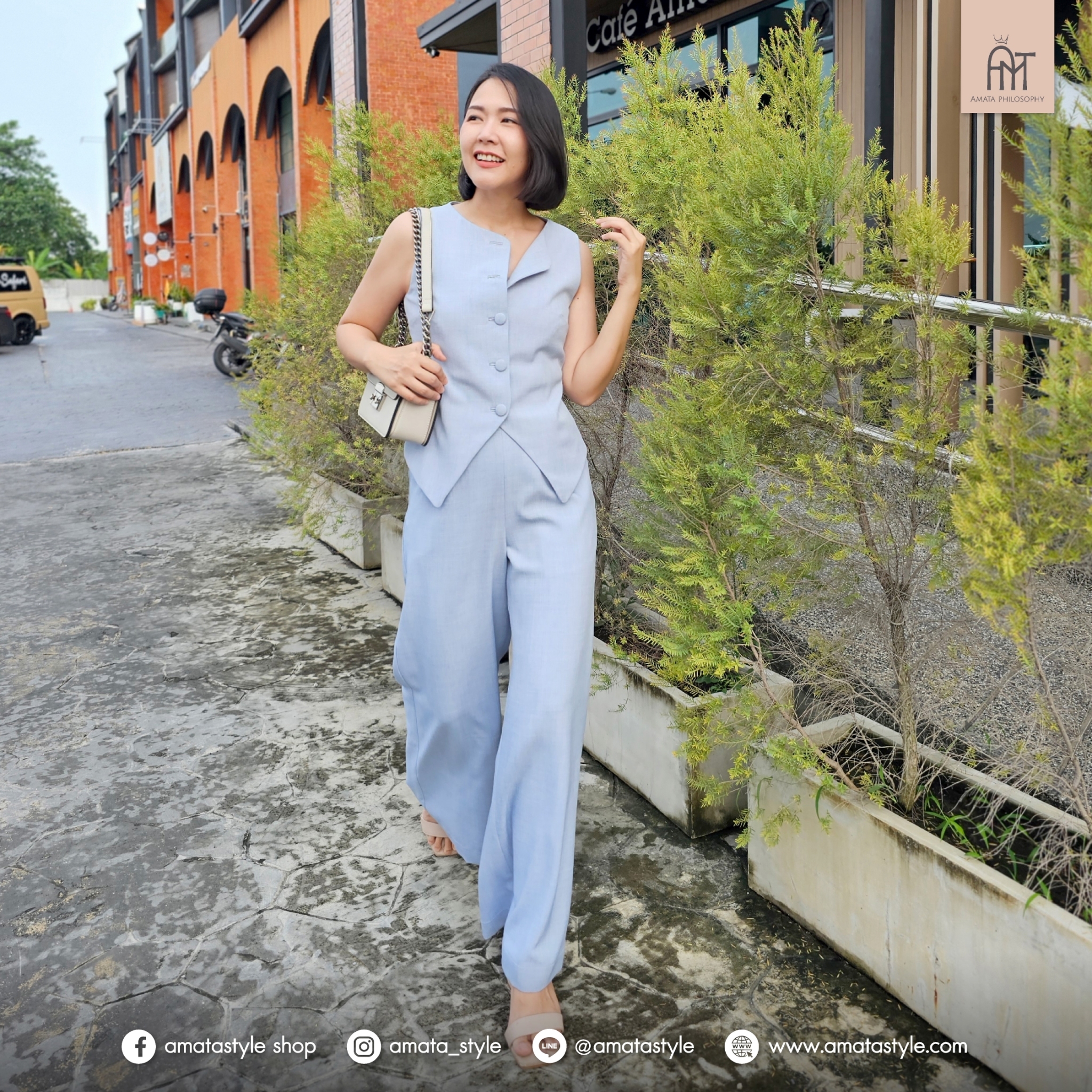 AMATA เสื้อกั๊ก BECKHAM สีฟ้า น้ำตาล