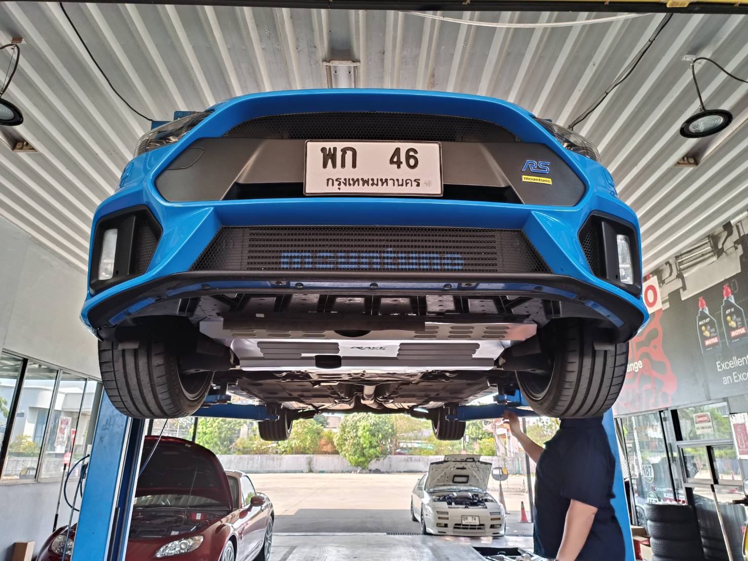 แผ่นปิดใต้ห้องเครื่องอลูมิเนียม Ford Focus 2018-2023 Raceplate_Undertray