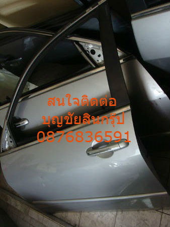 ขายประตูฮอนด้า แอคคอด 2004 ทั้งชุด
