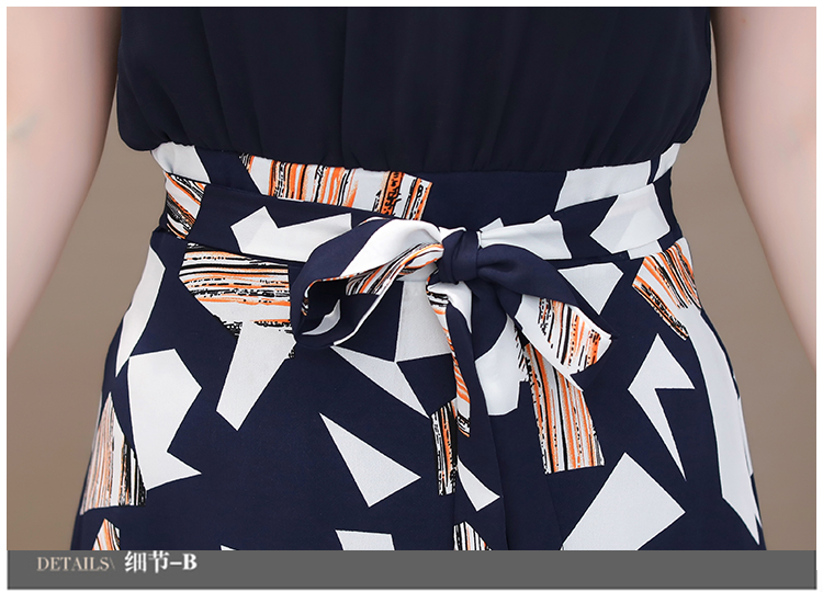 ชุดเดรสสีกรมท่า ชุดเดรสใส่ทำงาน ตัวเสื้อผ้าชีฟองสีกรมท่า เย็บต่อกับกระโปรงผ้าชีฟองพิมพ์ลายตามแบบ ส่งฟรี ems