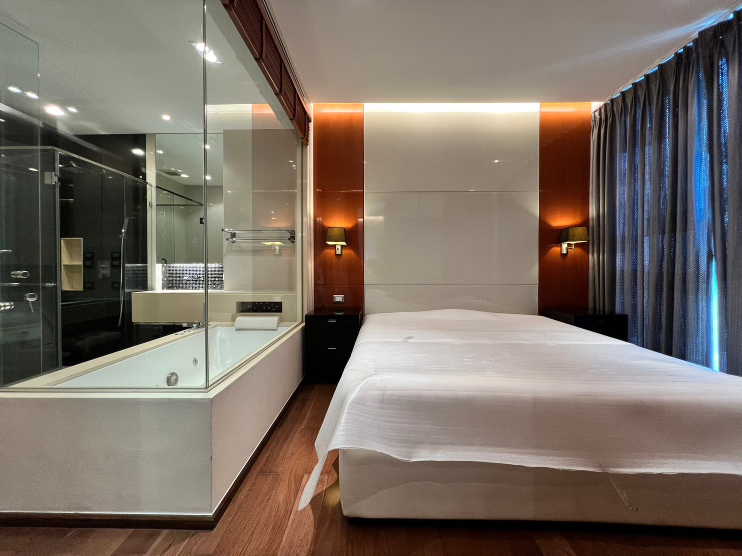 ขาย คอนโด The Address Sukhumvit 28 ใกล้ BTS พร้อมพงษ์ & BTS ทองหล่อ