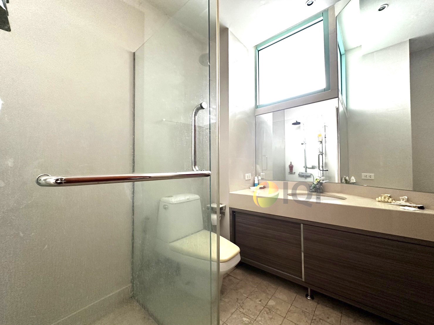 ขายคอนโด ชาเทรียม ริเวอร์ไซด์ เรสซิเด้นท์ ซอยเจริญกรุง 70 คอนโดหรูริมแม่น้ำ