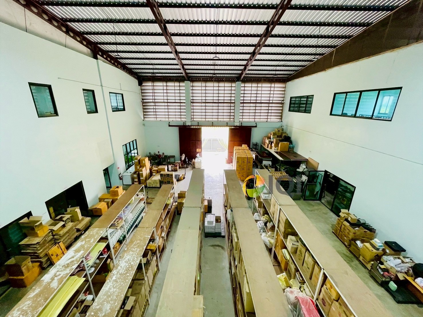 ขายที่ดินพร้อมสำนักงาน 2 ชั้นและคลังสินค้า เนื้อที่ 1 ไร่ ถนนบัวนครินทร์ บางนาตราด