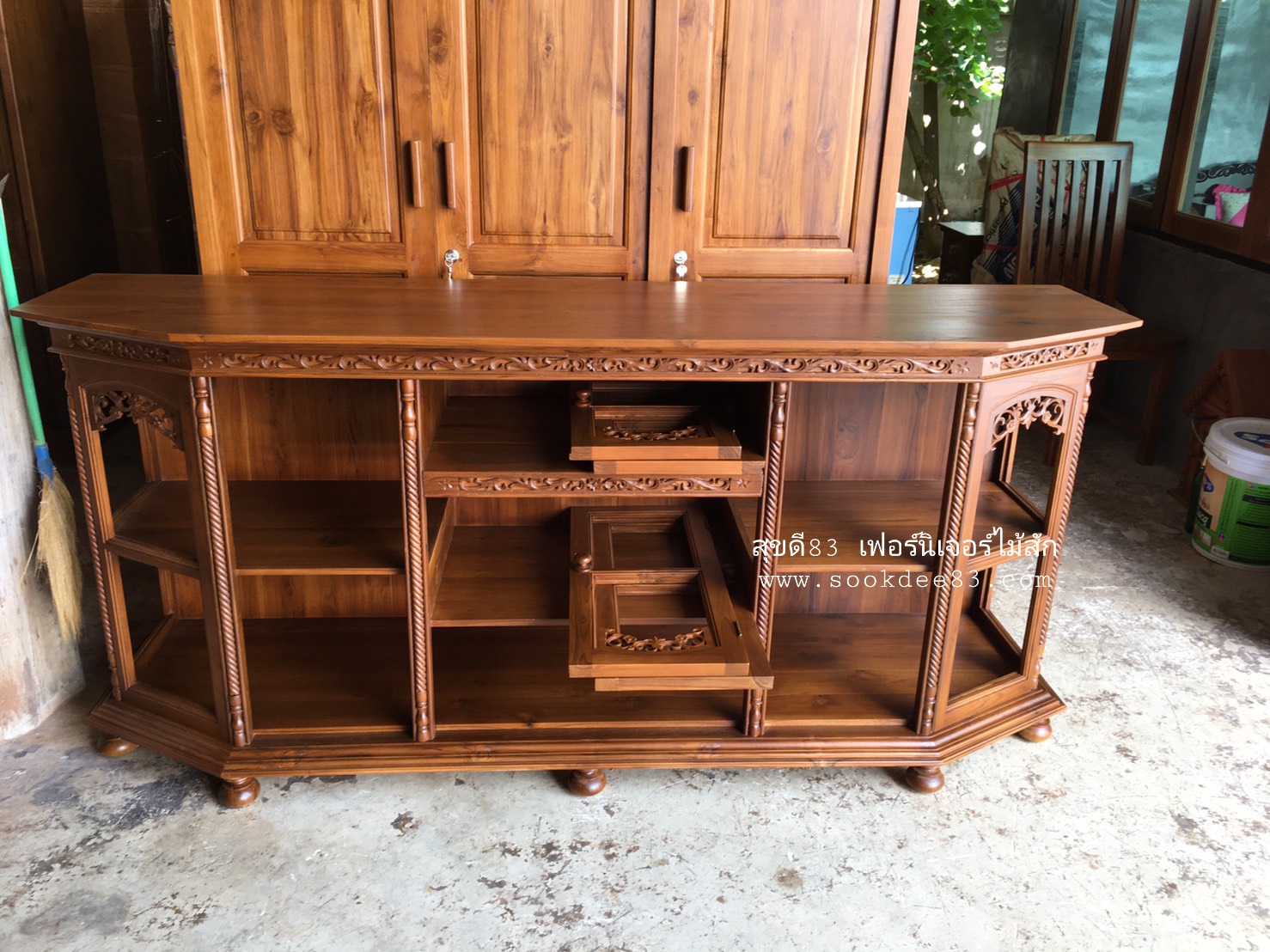 ตู้โบราณ