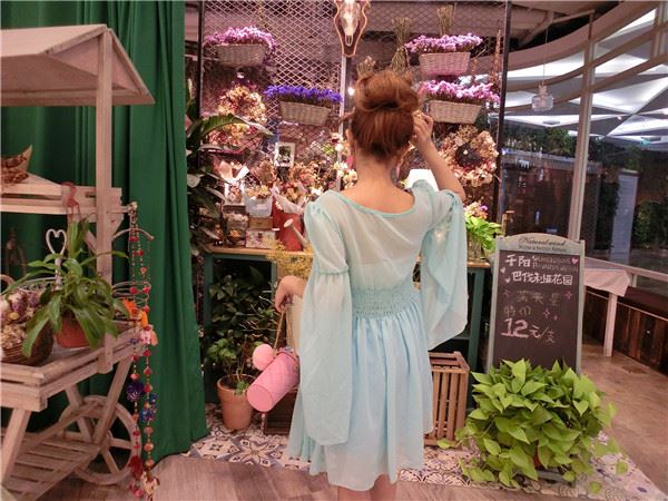 ชุดเดรสผ้าชีฟองสีฟ้า ส่งฟรี ems