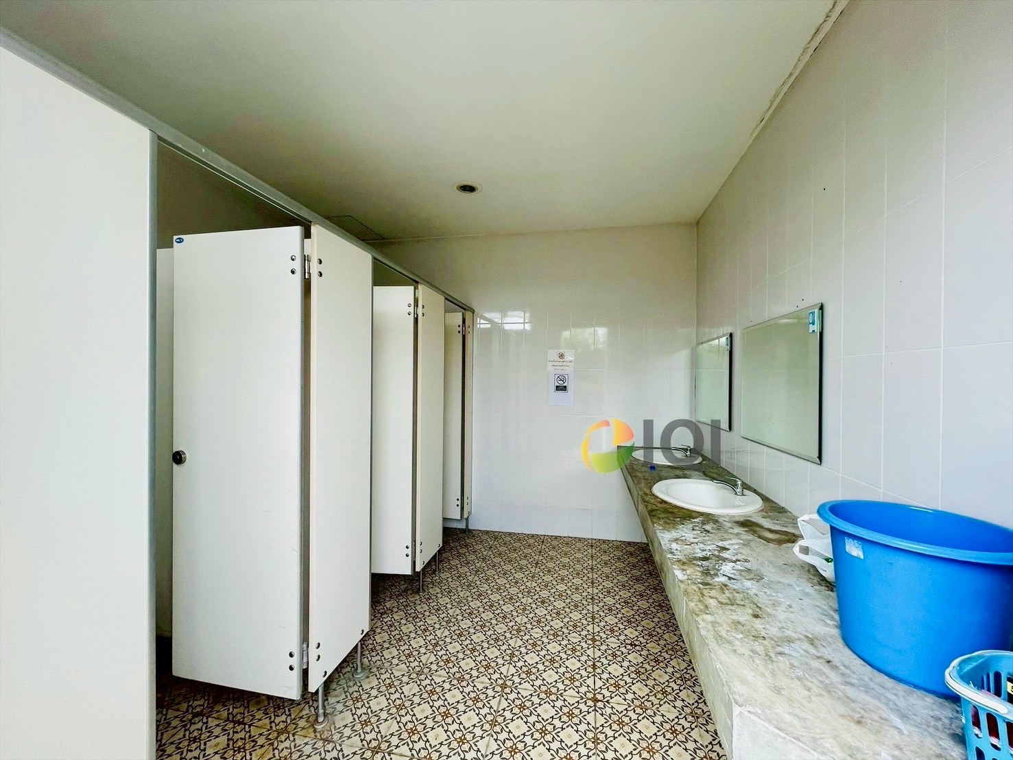 ขายที่ดินพร้อมสำนักงาน 2 ชั้นและคลังสินค้า เนื้อที่ 1 ไร่ ถนนบัวนครินทร์ บางนาตราด