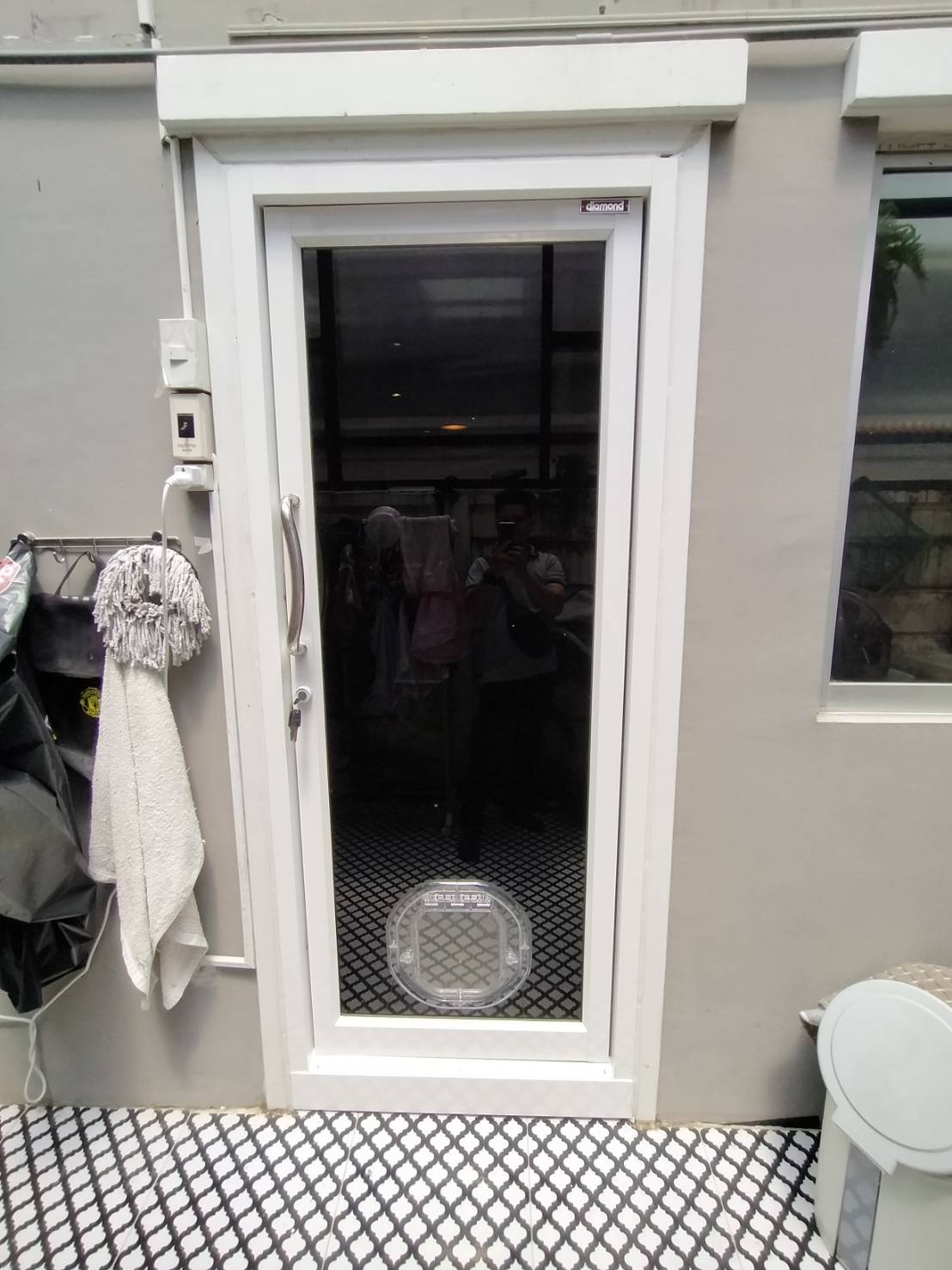 Door for pet ประตูแมว