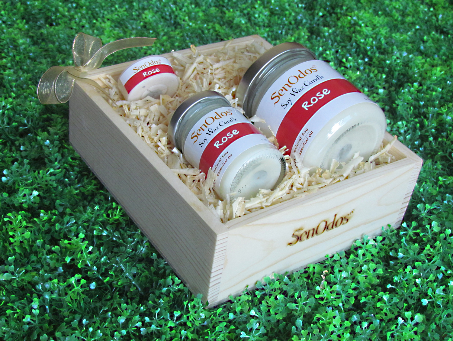 SenOdos Lover Set ชุดของขวัญ ชุดกิ๊ฟเซ็ต Gift Set เทียนหอม อโรม่า Rose Scented Soy Candle Aroma Set ชุดเทียนกลิ่นกุหลาบแท้ บรรจุในกล่องไม้สน รูปทรงเหลี่ยม สวยงาม คุณภาพดี นำเข้าจากนิวซีแลนด์