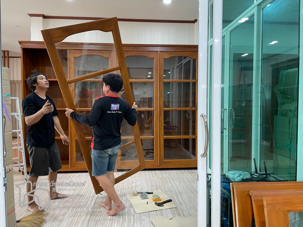 เฟอร์นิเจอร์ไม้สัก