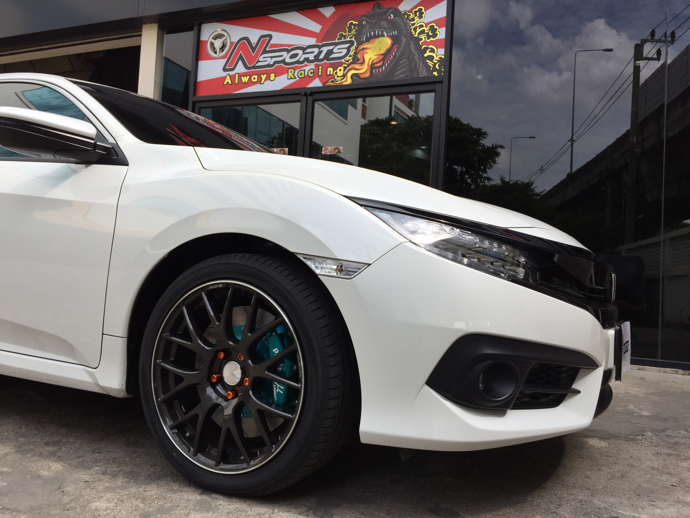 Honda Civic FC + Rays Homura +project Mu