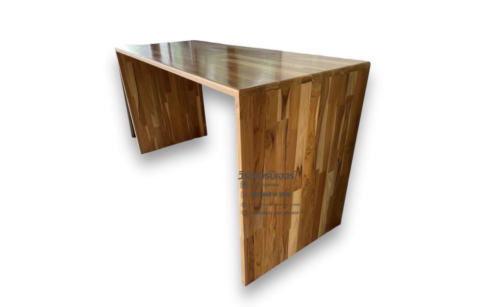 โต๊ะทำงานไม้สักประสาน