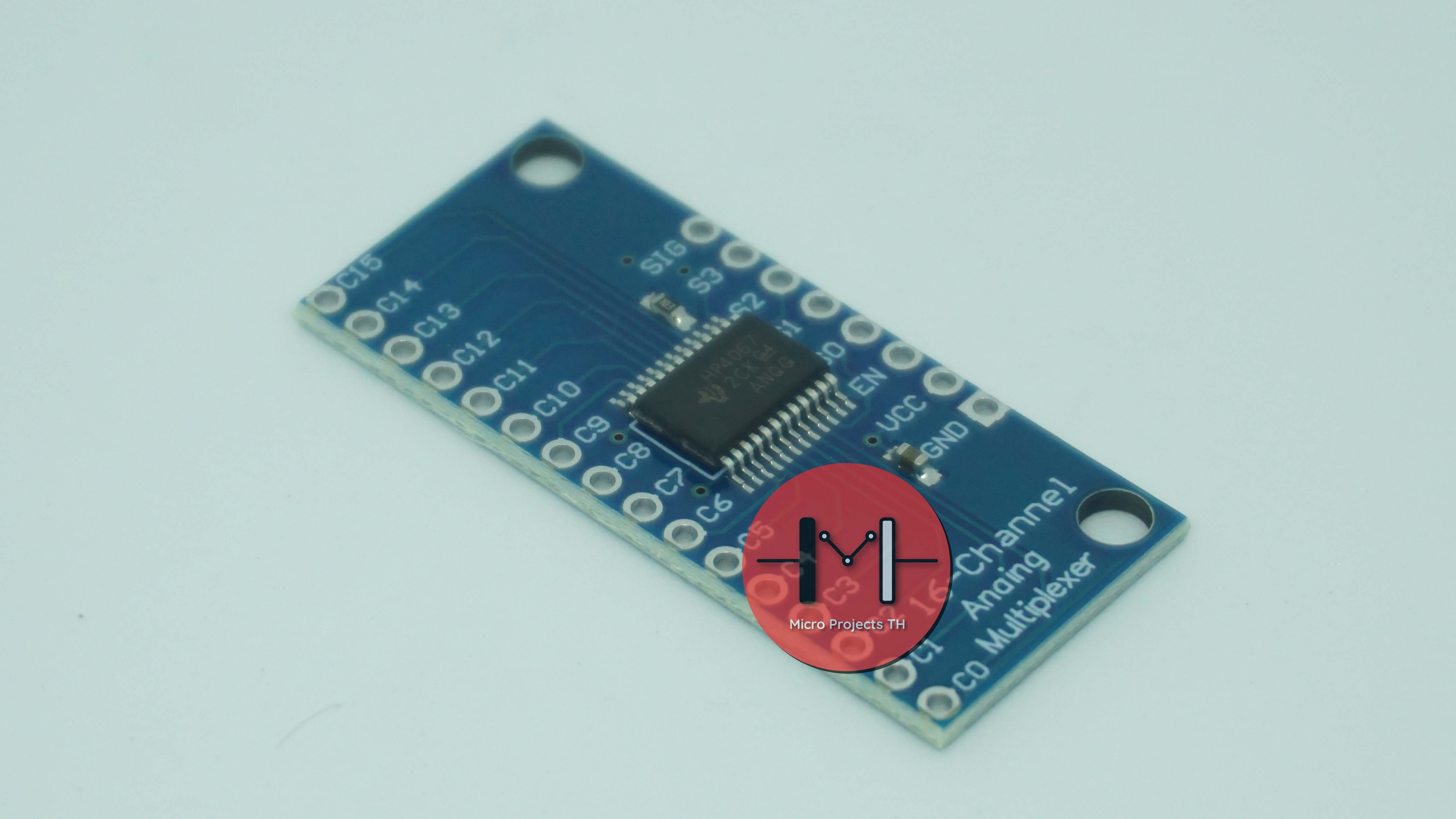 CD74HC4067 16-Channel Analog/Digital MUX Breakout