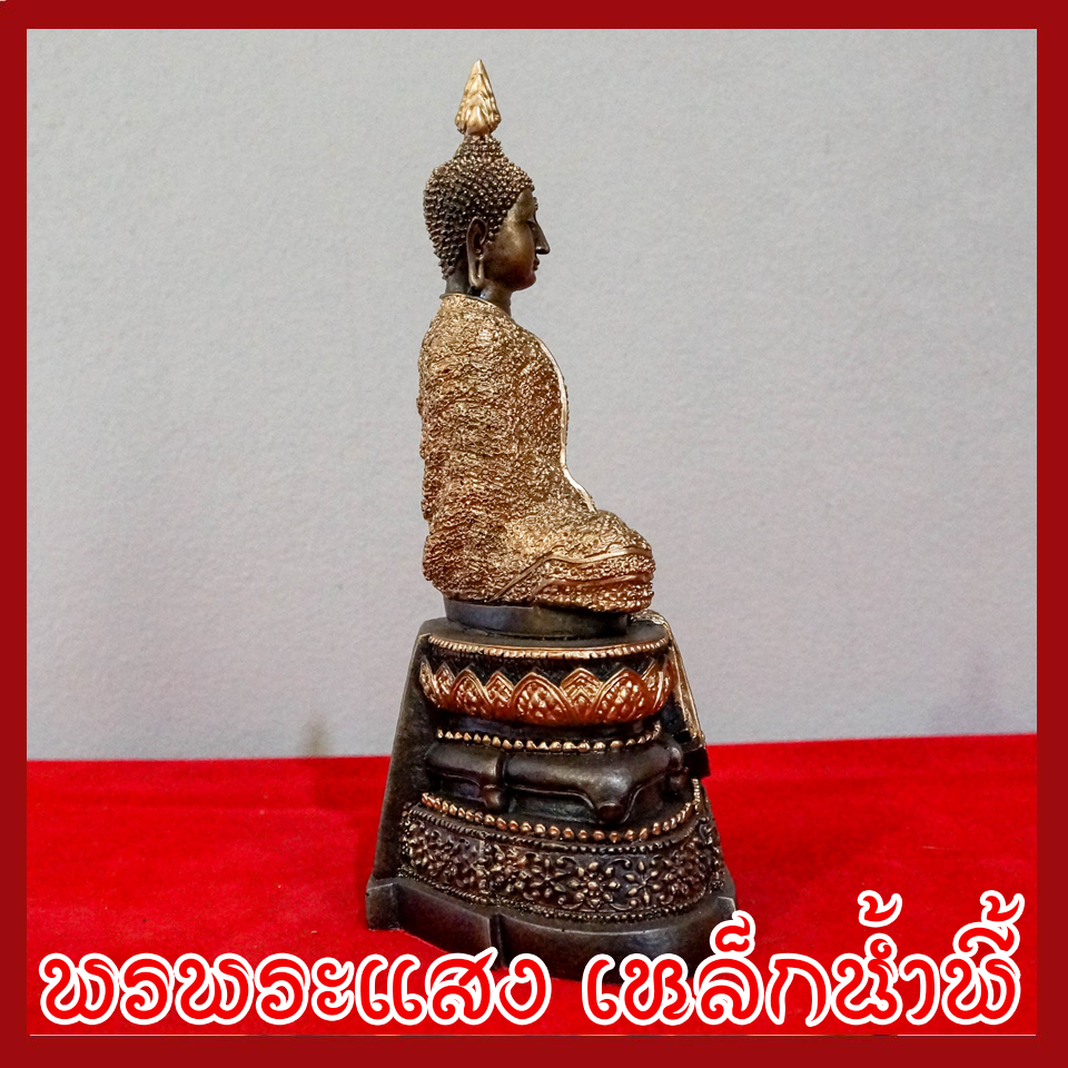 พระแก้ว ทรงเครื่องฤดูหนาว องค์มันปู แร่เหล็กน้ำพี้ ฐาน 5 นิ้ว