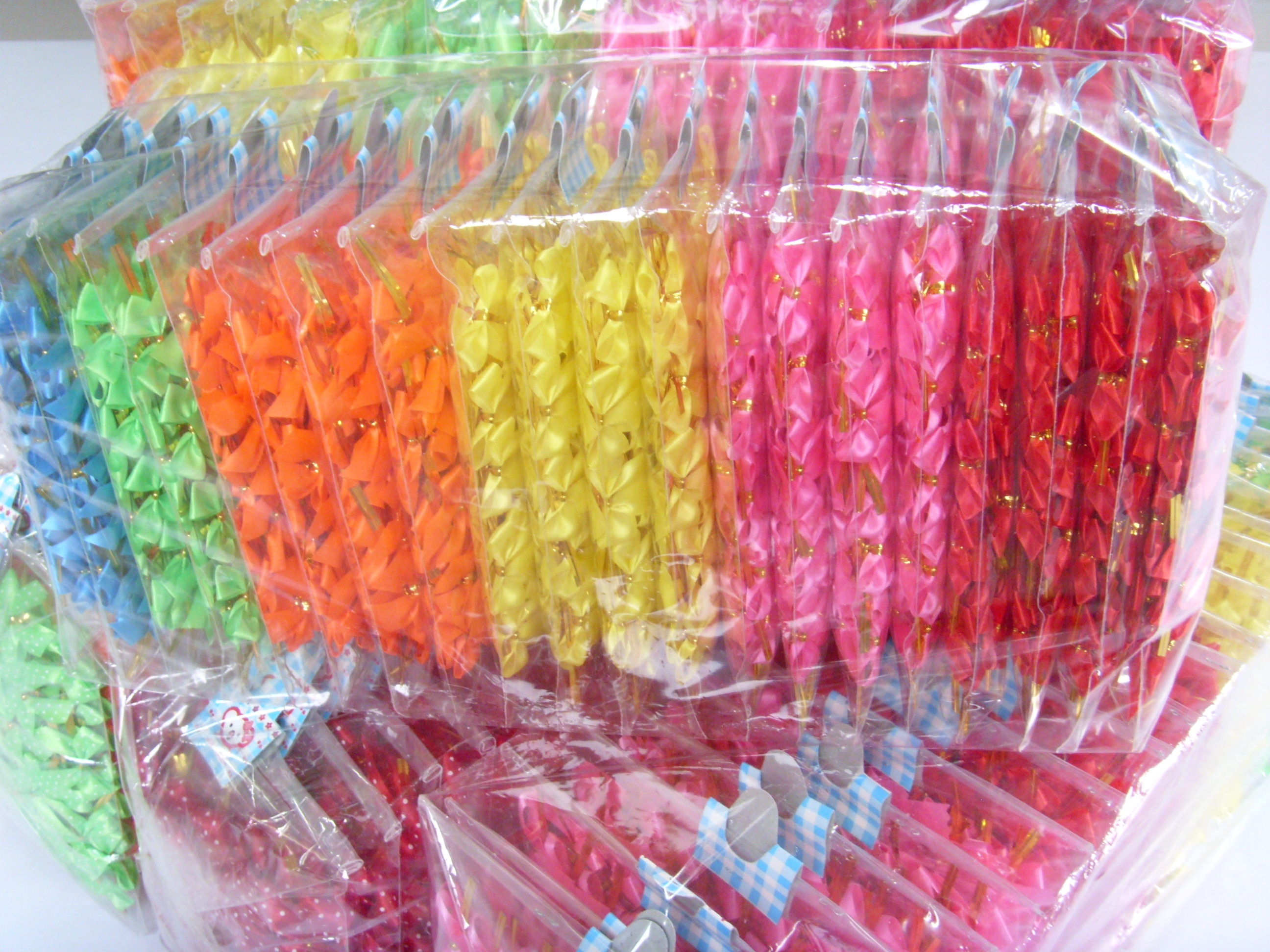 โบว์ติดถุงขนม,โบว์ตกแต่งสินค้า,โบว์ติดของขวัญ โบว์ติดคุกกี้ โบว์สำเร็จ โบว์ติดของชำร่วย-พลาสติกแอนด์ไวร์โปรดัก ฺฺBLS-01