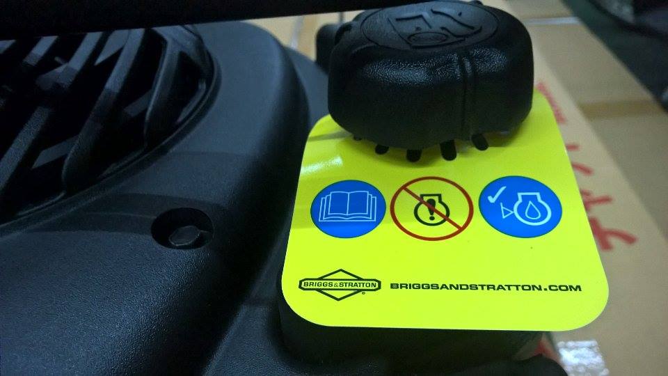 เครื่องตัดหญ้า BRIGGS & STRATTON SERIES 450E ตัวถัง ROWEL หญ้าออกข้าง 20"