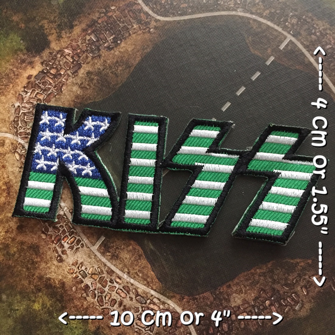 Kiss วงดนตรี ร็อค เฮฟวี่เมทัล พังค์ ตัวรีดแบบปัก อาร์มปัก ตัวรีดติดเสื้อ ตัวรีด ติดกระเป๋า ติดหมวก ติดแจ๊คเก็ต Rock Iron on Embroidered Patch