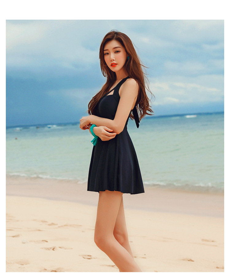 ชุดว่ายน้ำวันพีชสีดำ ส่งฟรี ems