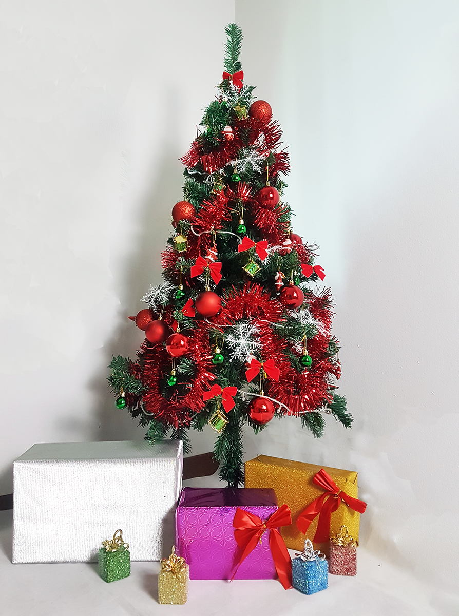 [4 ฟุต / 1.2 ม.] ต้นคริสมาสต์สีเขียวพร้อมของตกแต่งธีมสีแดง-เขียว ต้นคริสมาสปลอมชนิดพุ่มเตี้ย/หนา350ก้าน ต้นคริสต์มาสขนาดเล็ก 4' / 1.2M Christmas Tree