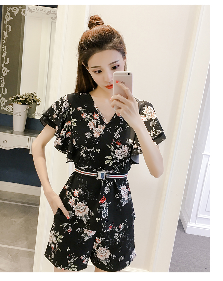 ชุดเซ็ทเสื้อและกางเกง พร้อมเข็มขัดเหมือนแบบ ส่งฟรี ems