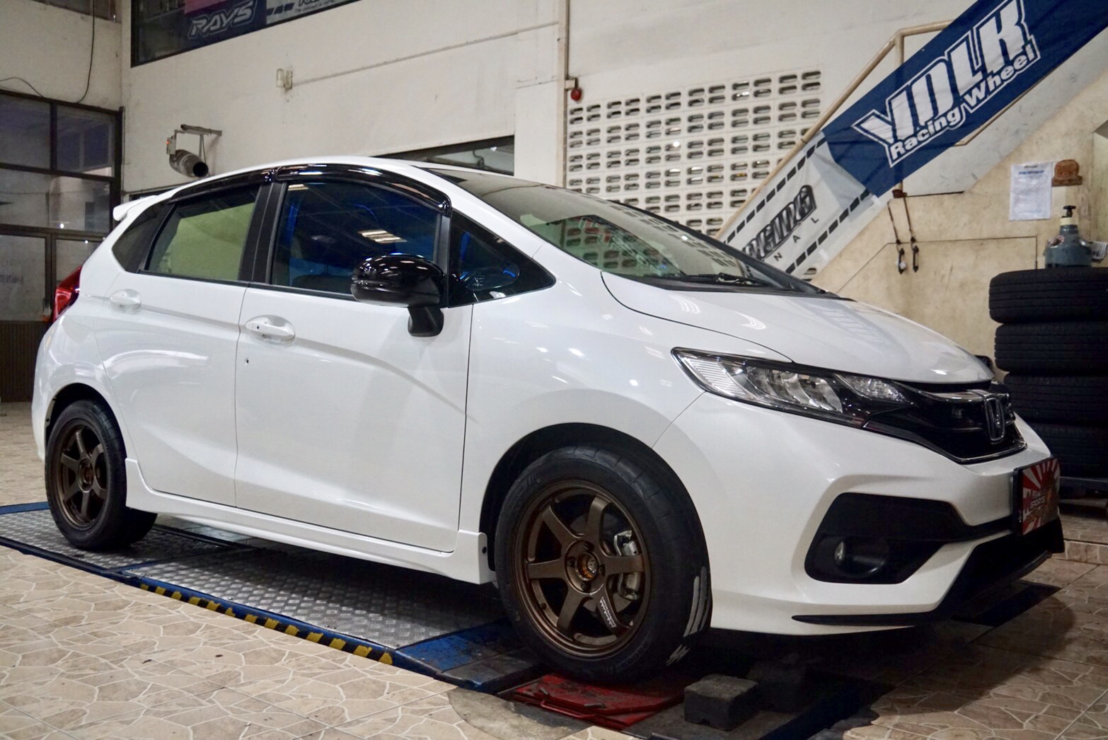 รีวิว Honda Jazz RS ใส่ล้อ TE37 Sonic 16x7+35 4-100