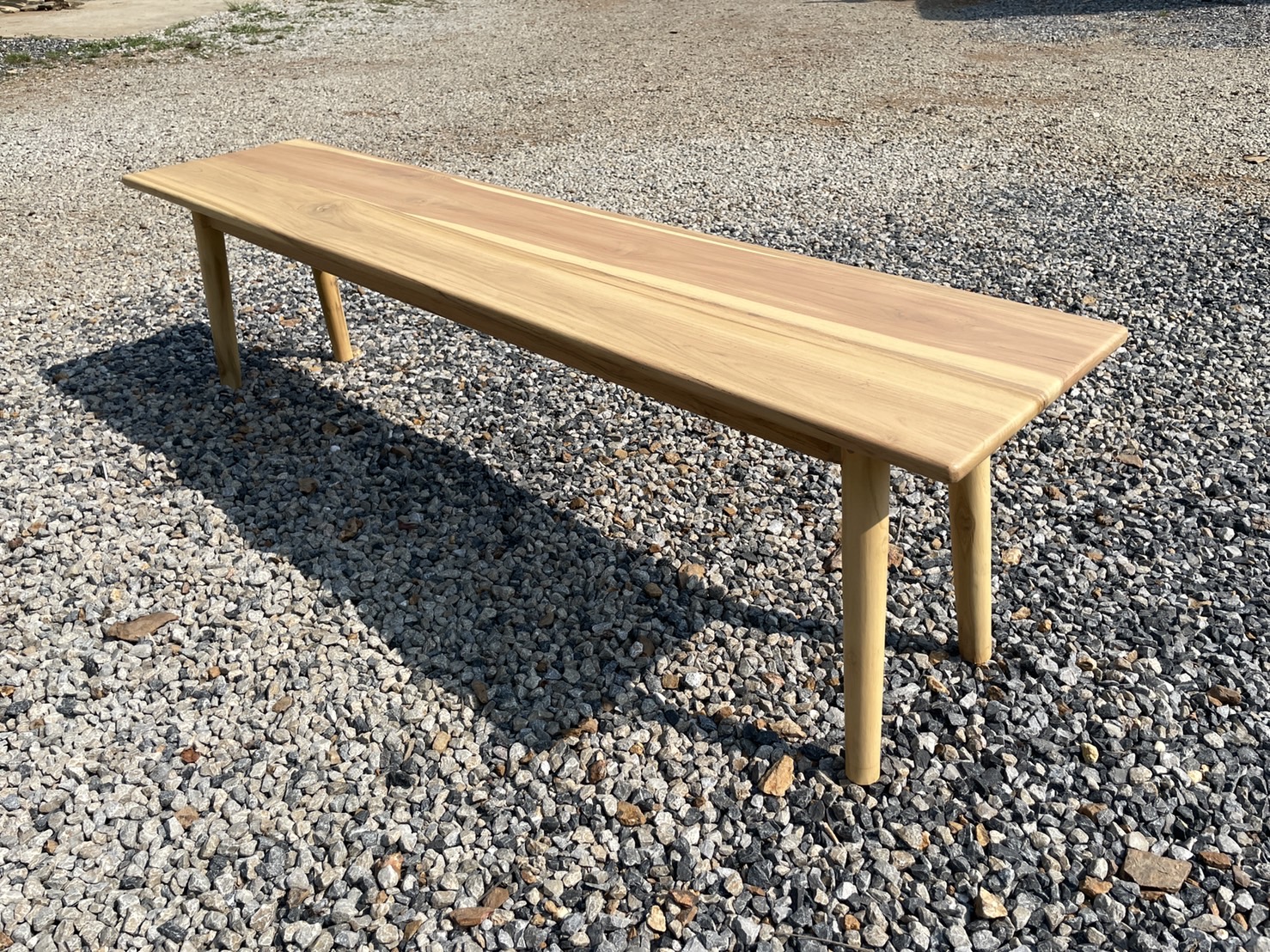 ม้านั่งมินิมอลขาเอียงลบมุม (สีสัก) 2 ม.