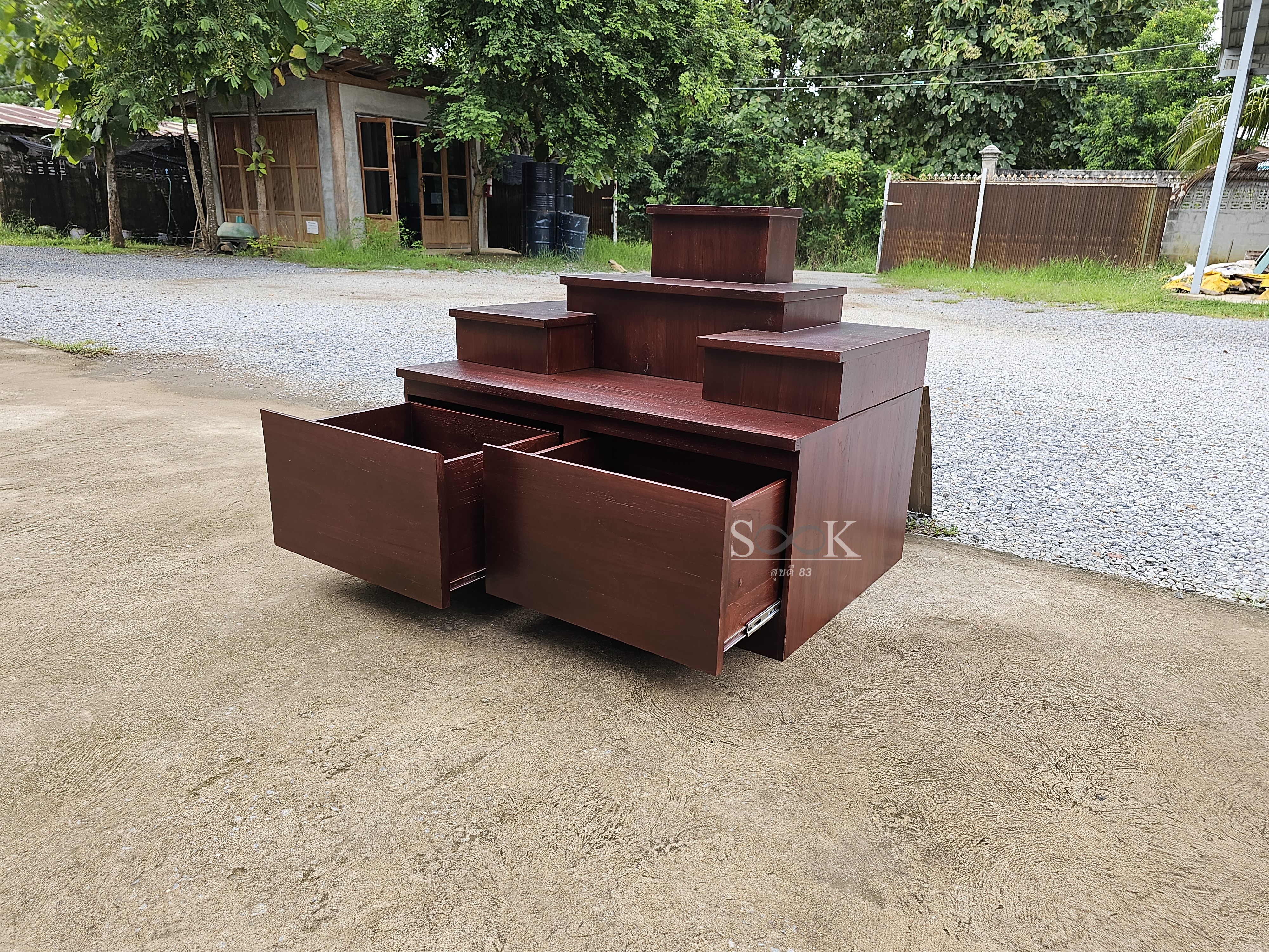 โต๊ะหมู่บูชาแบบตู้ลิ้นชัก (สีสัก)