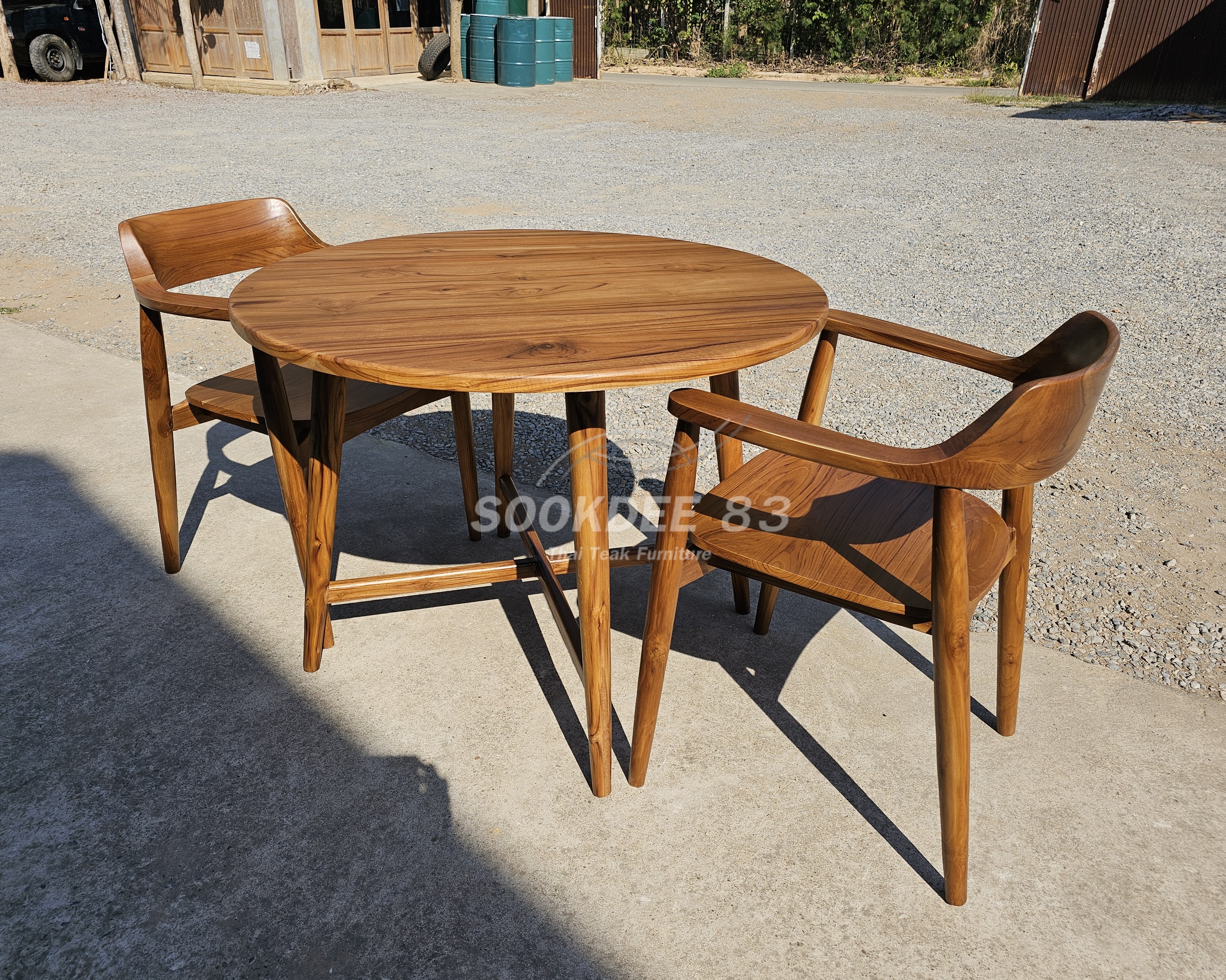 ชุดโต๊ะกลมอะเมซอนมีที่วางเท้า 1 ม. เก้าอี้ฮิโรชิมา