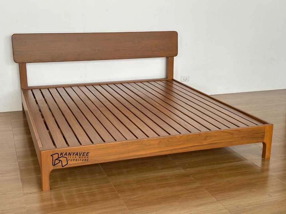 เตียงมินิมอลพื้นระแนงไม้สัก 6 ฟุต