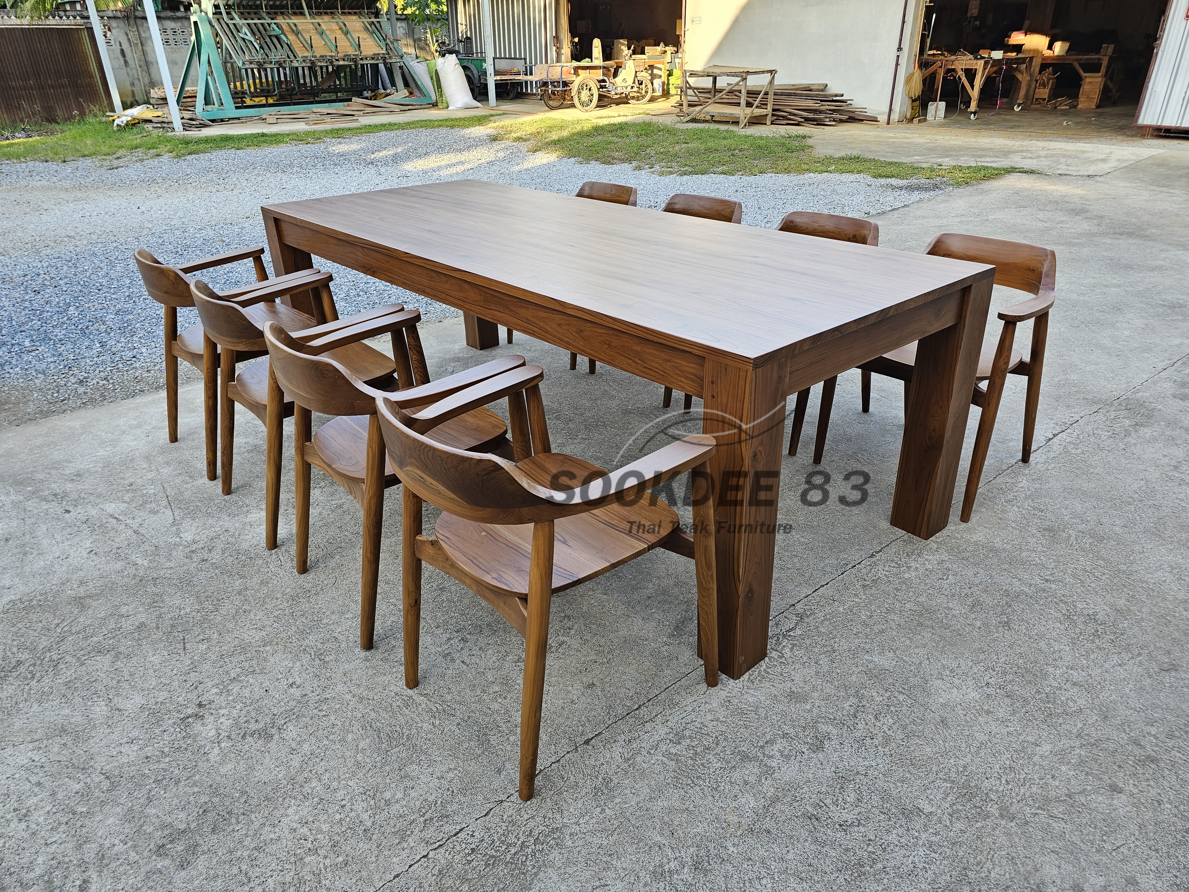 ชุดกินข้าวโต๊ะขาตรง 2.5 ม. เก้าอี้ฮิโรชิมา 8 ตัว