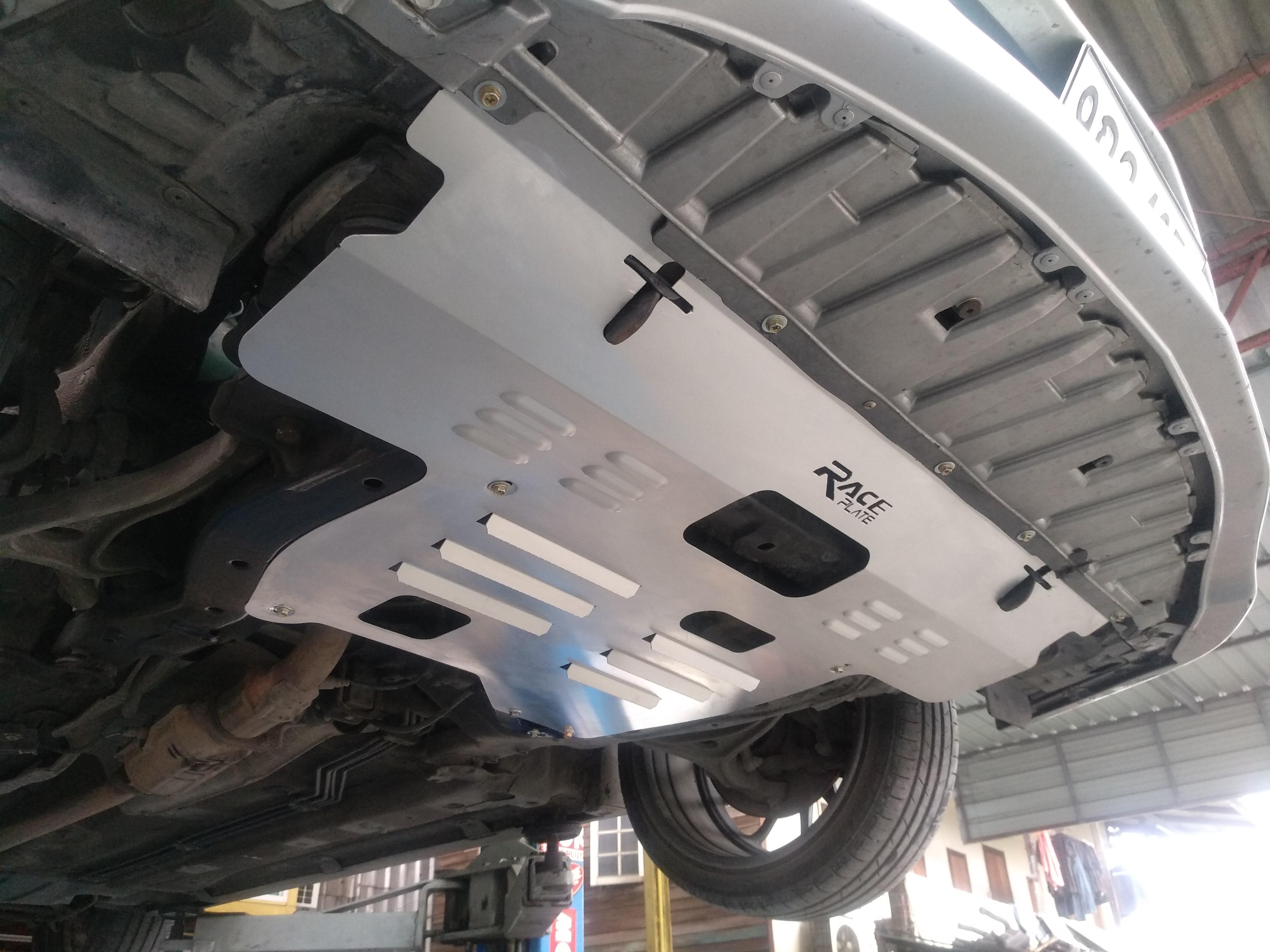 แผ่นปิดใต้ห้องเครื่องอลูมิเนียม Honda Accord Euro R Cl7 Raceplate_Undertray