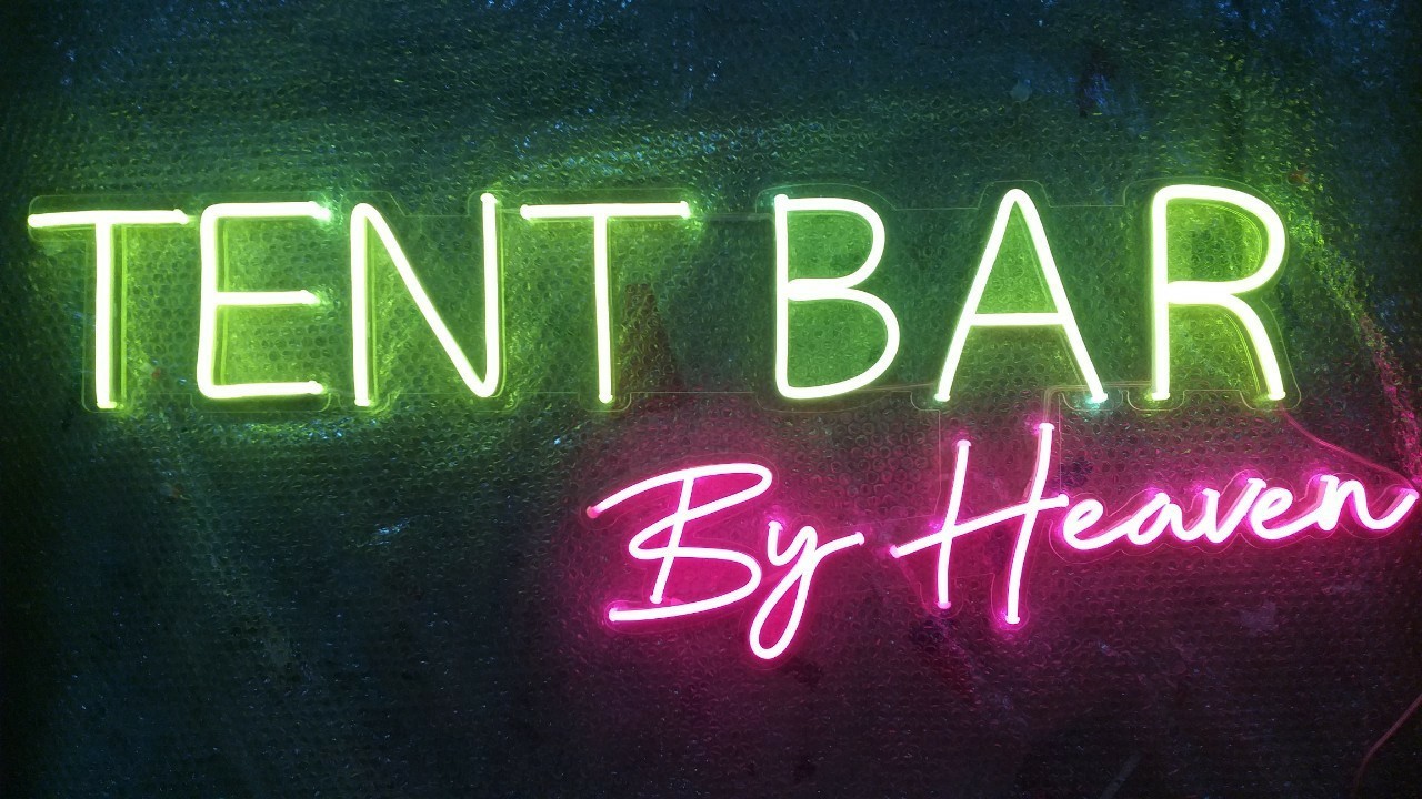 ป้ายไฟนีออน LED อะคริลิคใสรองหลัง