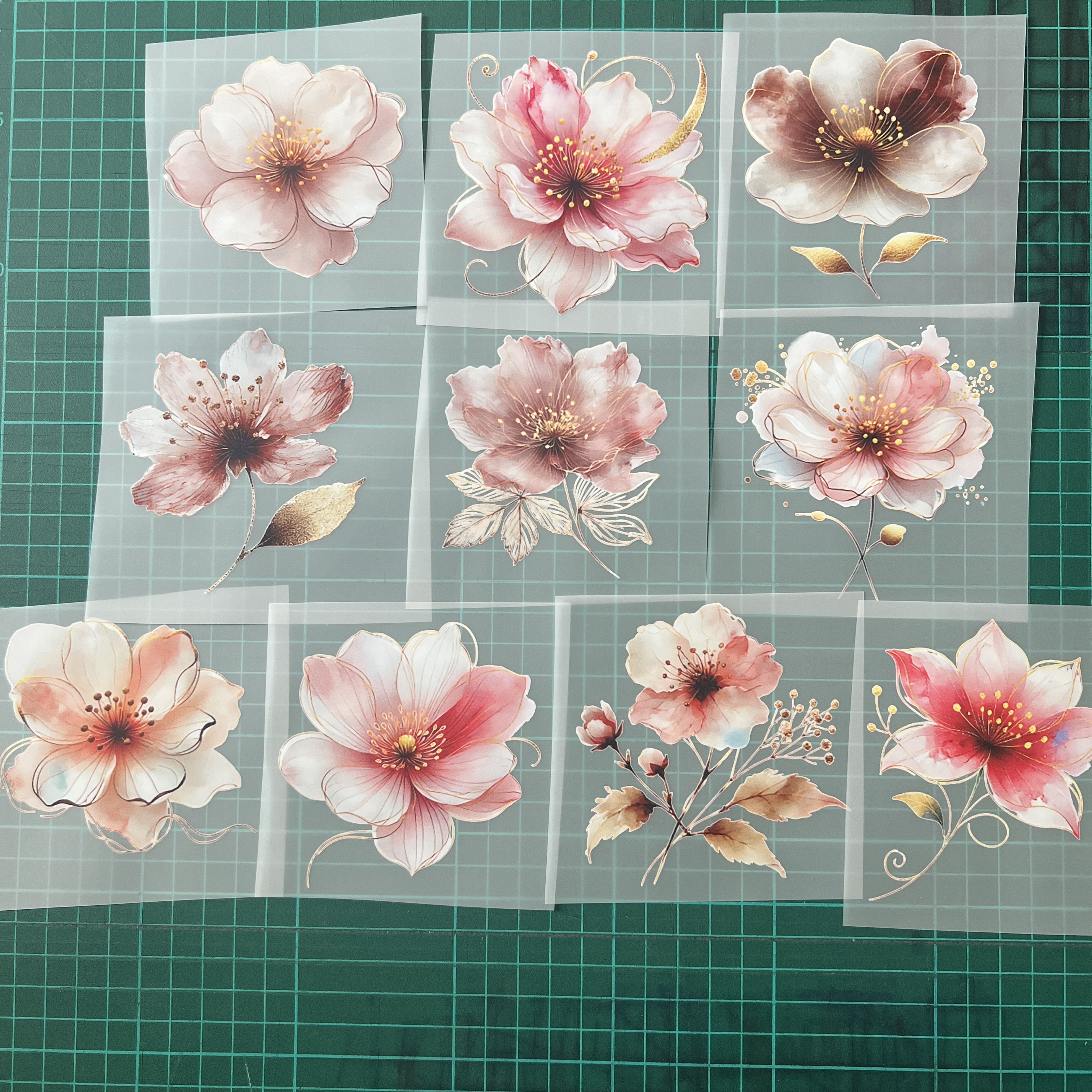 ตัวรีดติดเสื้อ ดอกไม้ หรูหรา ฟิลม์รีดร้อน พิมพ์ลาย สติกเกอร์รีดติดเสื้อ สกรีนลาย ฟิลม์ DFT DTF