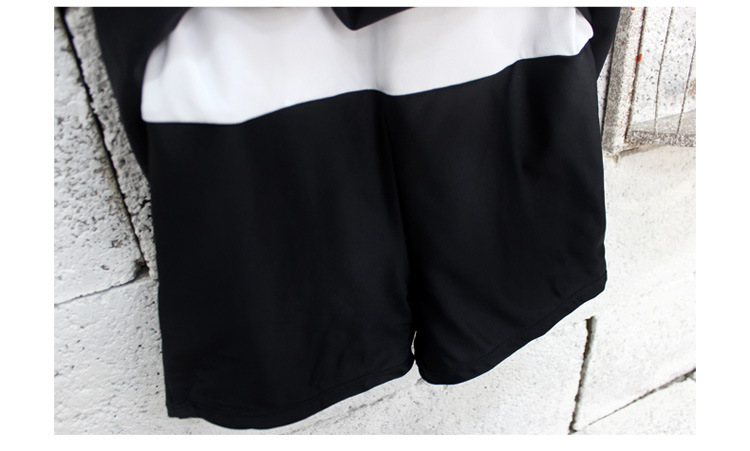 ชุดว่ายน้ำวันพีชสีดำ ส่งฟรี ems